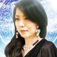 映舞(エマ)先生