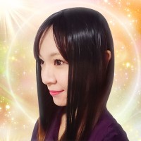 日良莉(ヒラリ)先生