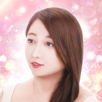 莉茉(りま)先生