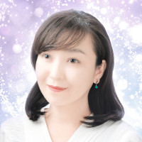 暁砂(あきさ)先生