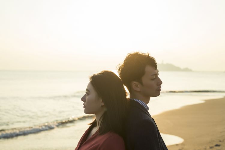 ツインレイのサイレント期間とは 始まりと終わりのサイン どう過ごすといい 電話占いカリス 口コミで当たると話題の電話占い ツインレイのサイレント期間とは 始まりと終わりのサイン どう過ごすといい 電話占いカリス 口コミで当たると話題の電話占い