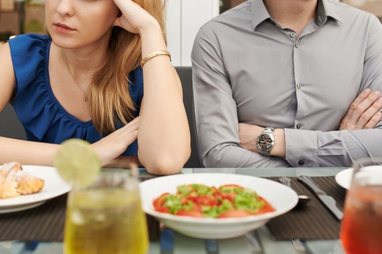 年下彼氏しんどい